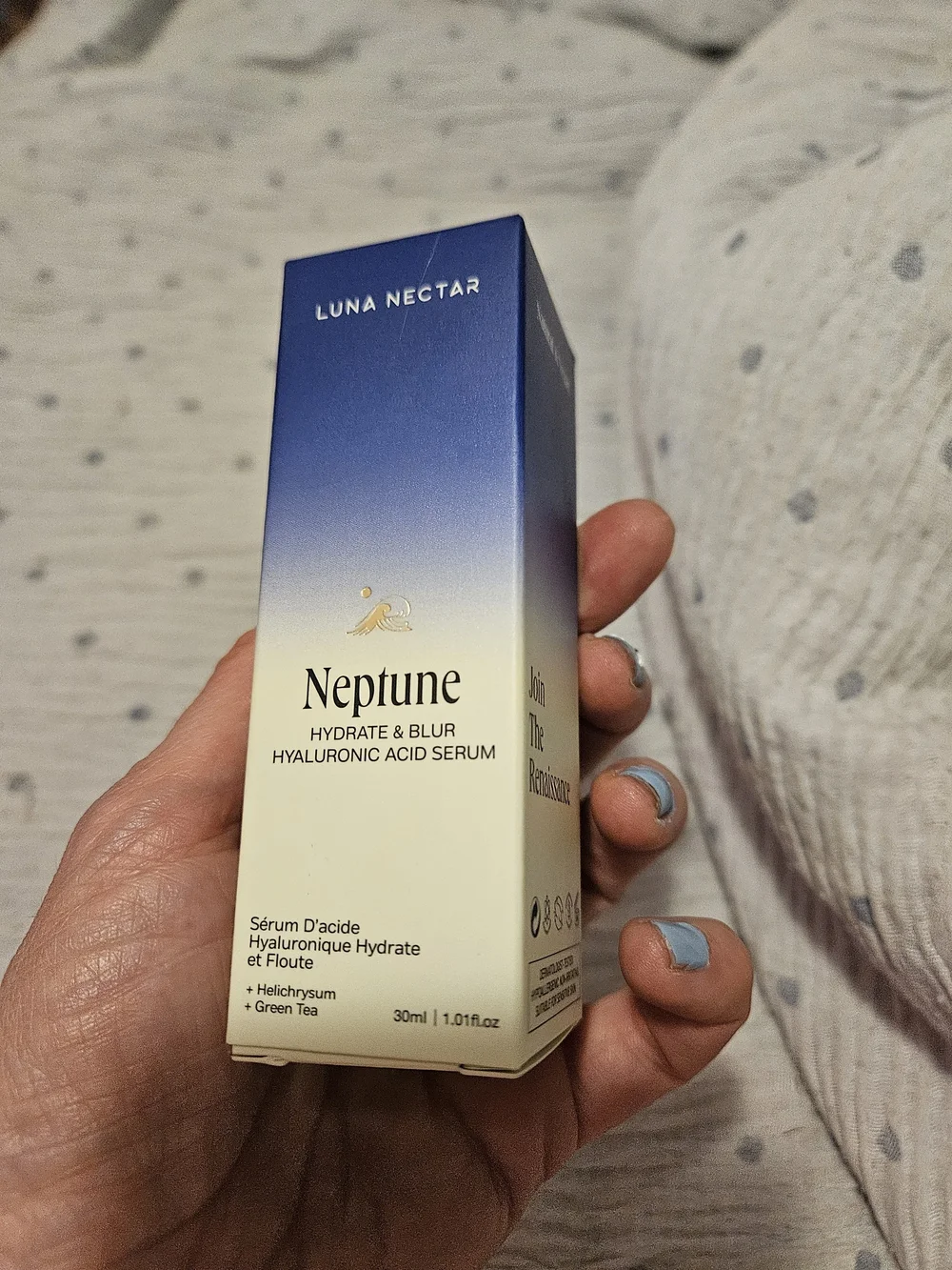 Neptune Hydrate & Blur Hyaluronic Acid Serum —